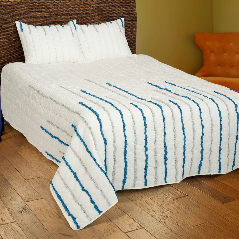 Streamers Cotton Striped Quilt, Full/Queen Quilt + 2 Standard Shams, Ivory/Red/Orange