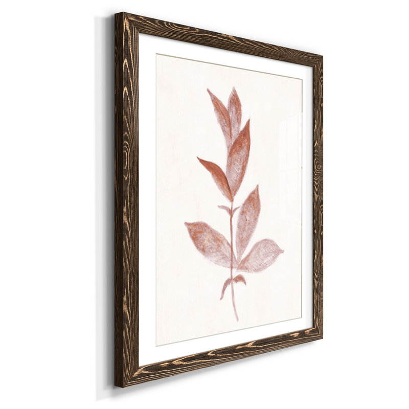 Red Leaf II - Reproduction d'art sur papier encadré, H 44 po x l 31 po x P 1 po, Noyer