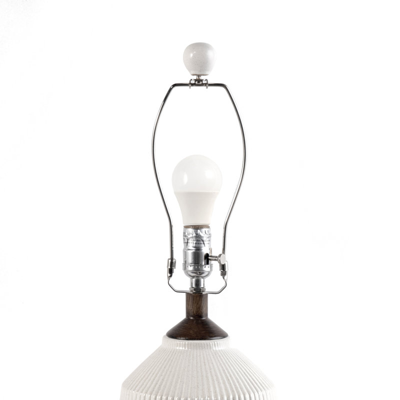 Lampe de table crème 24 po Sutherland