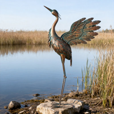 Analiesa Bird Weather Resistant Metal Garden Statue