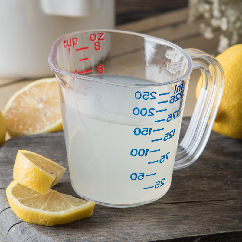 Carlisle Food Service Products Plastic Liquid Measuring Cups