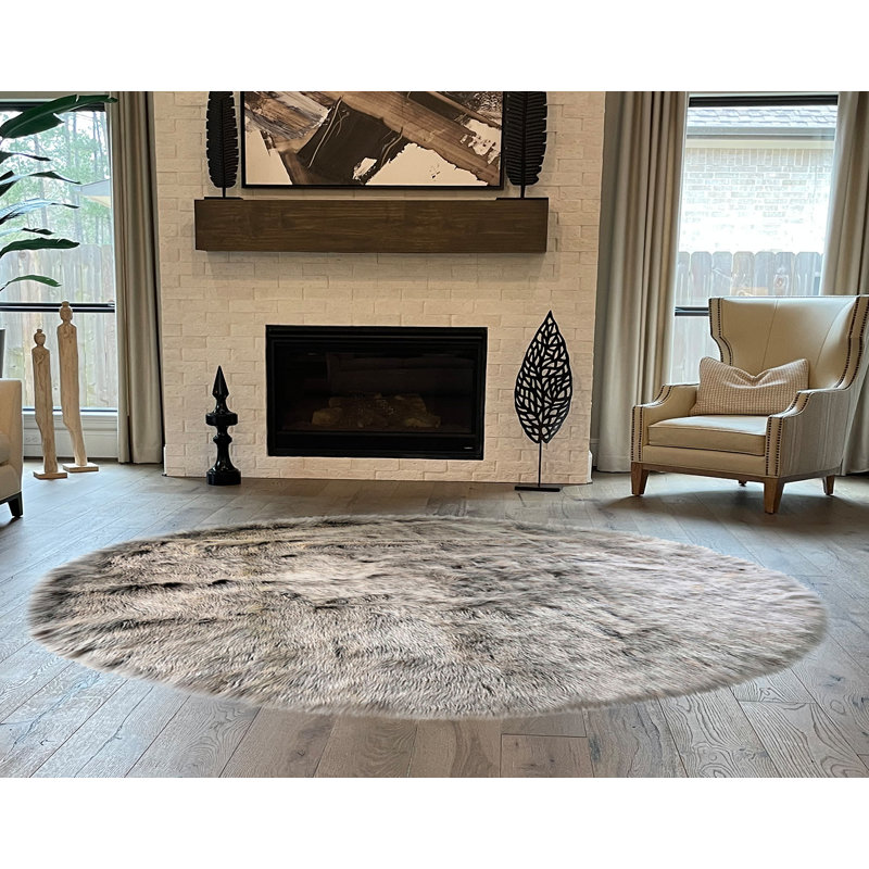 Mar Vista Faux Sheepskin Indoor Rug, Oval 9'6" x 12'6"