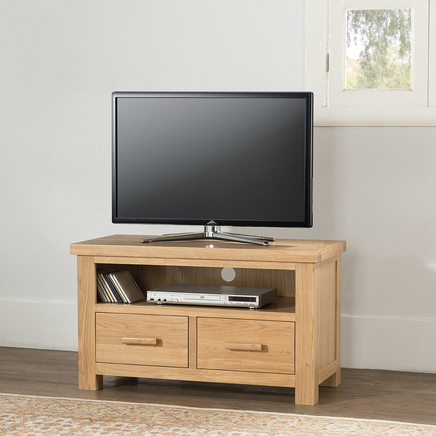 TV Stand for TVs up to 32