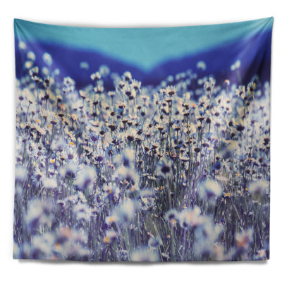 Tapisserie à fleurs de camomille bleu clair
