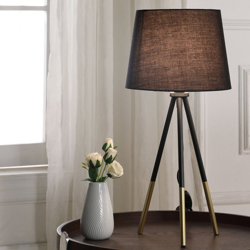 Tripod Leg Table Lamp