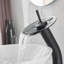 Robinet pour vasque de salle de bain Waterfall-87196527