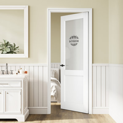 Porte standard de salle de bain