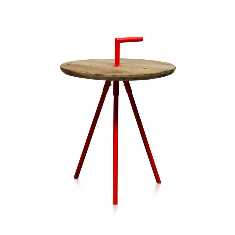 Table de bout à trois pieds Kaileb