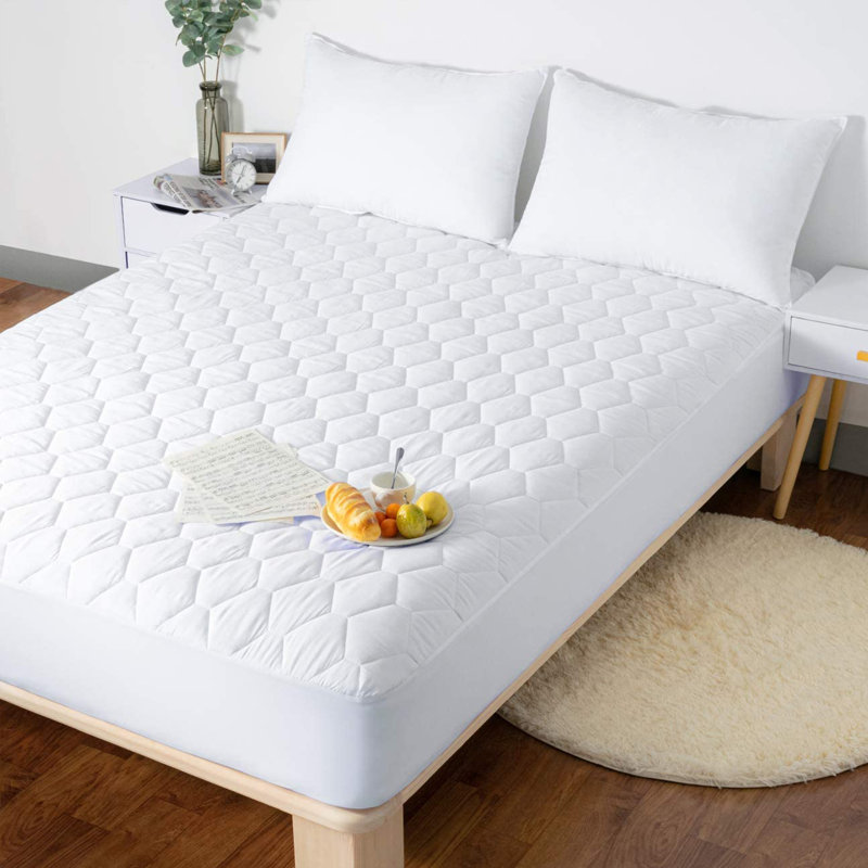 Ammons 0.5'' Mattress Pad, King