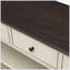 Console rétro avec deux tablettes ouvertes-1471906664-1471906665