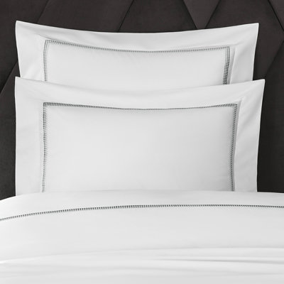 Tavit Pillowcase