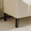 Banc rembourré blanc-317775531
