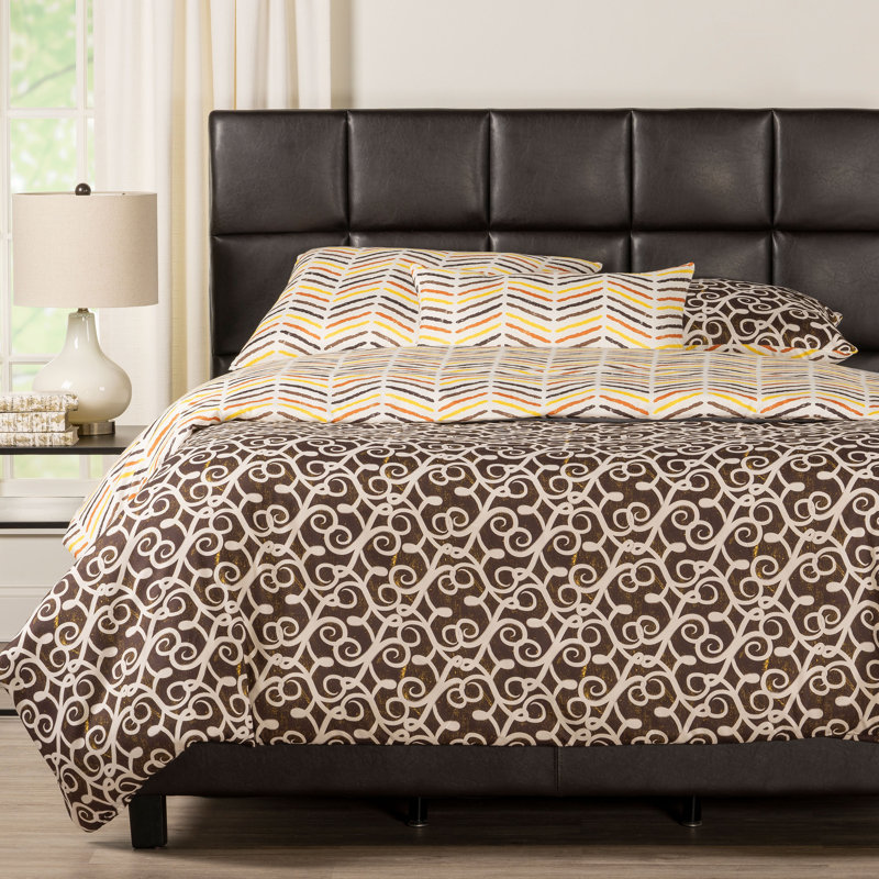 Sabine Polyester Duvet Cover & Insert, King Duvet + 2 King Shams + 1 Throw Pillow