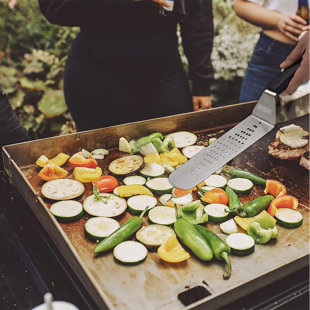 Ensemble d'outils pour griller