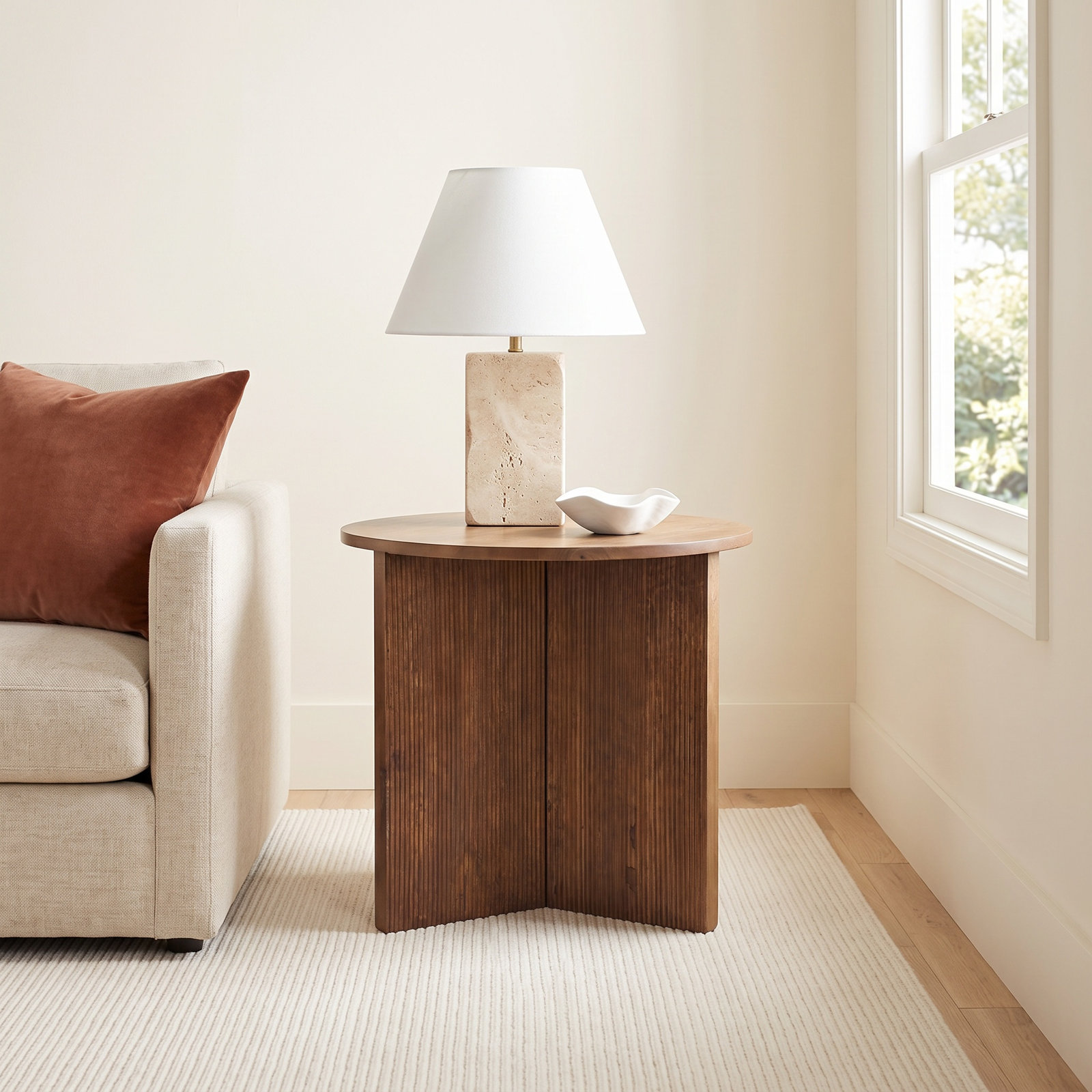 Estelle 32" Mango End Table, Medium Brown, Medium Brown