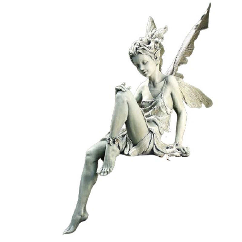 Fée assise de jardin