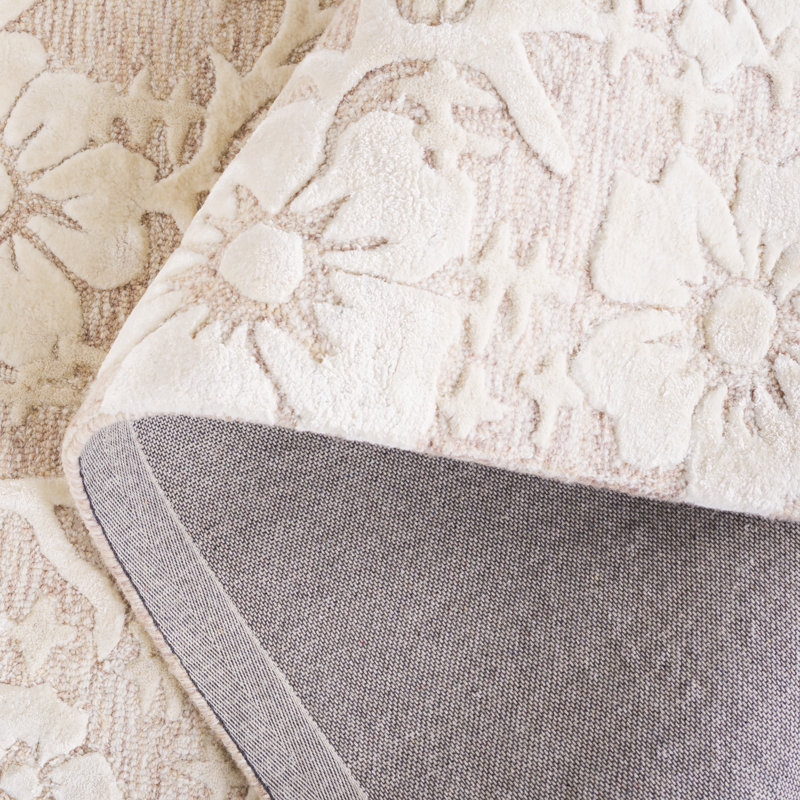 Dhiren Hand Tufted Wool/Viscose/Cotton Floral Rug in Ivory/Beige, Rectangle 5' x 8'