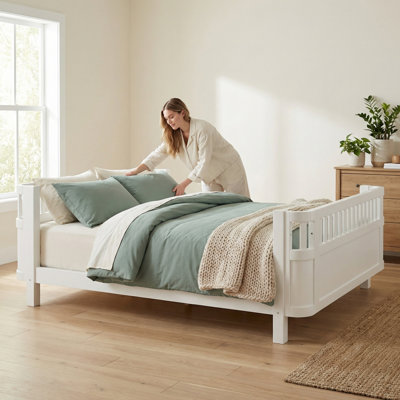 Queen Size Wood Platform Bed