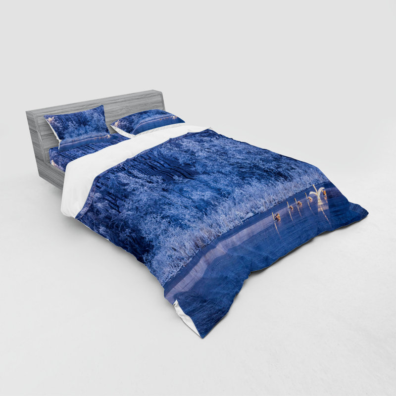 Blue Winter Nature Queen Duvet Cover Set with Pillow Shams