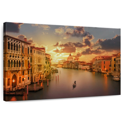 Tergel Sunset In Venice