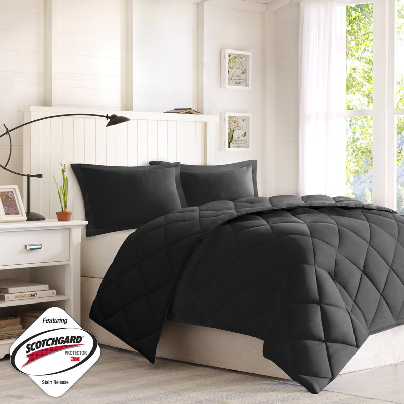 King Black Reversible Down Alternative Comforter Set with Fringe