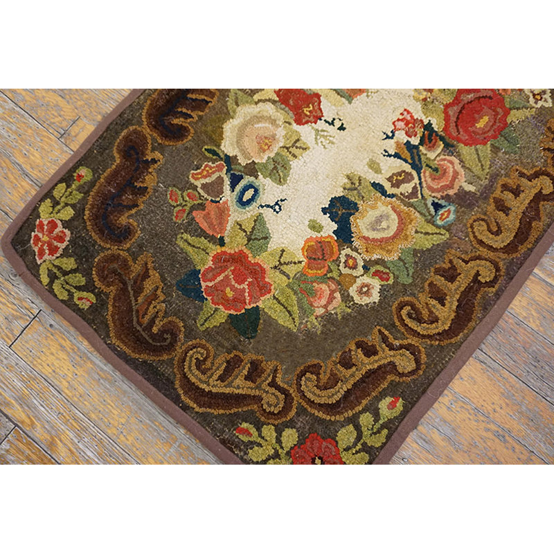 Tapis antique américain crocheté brun américain des années 1890