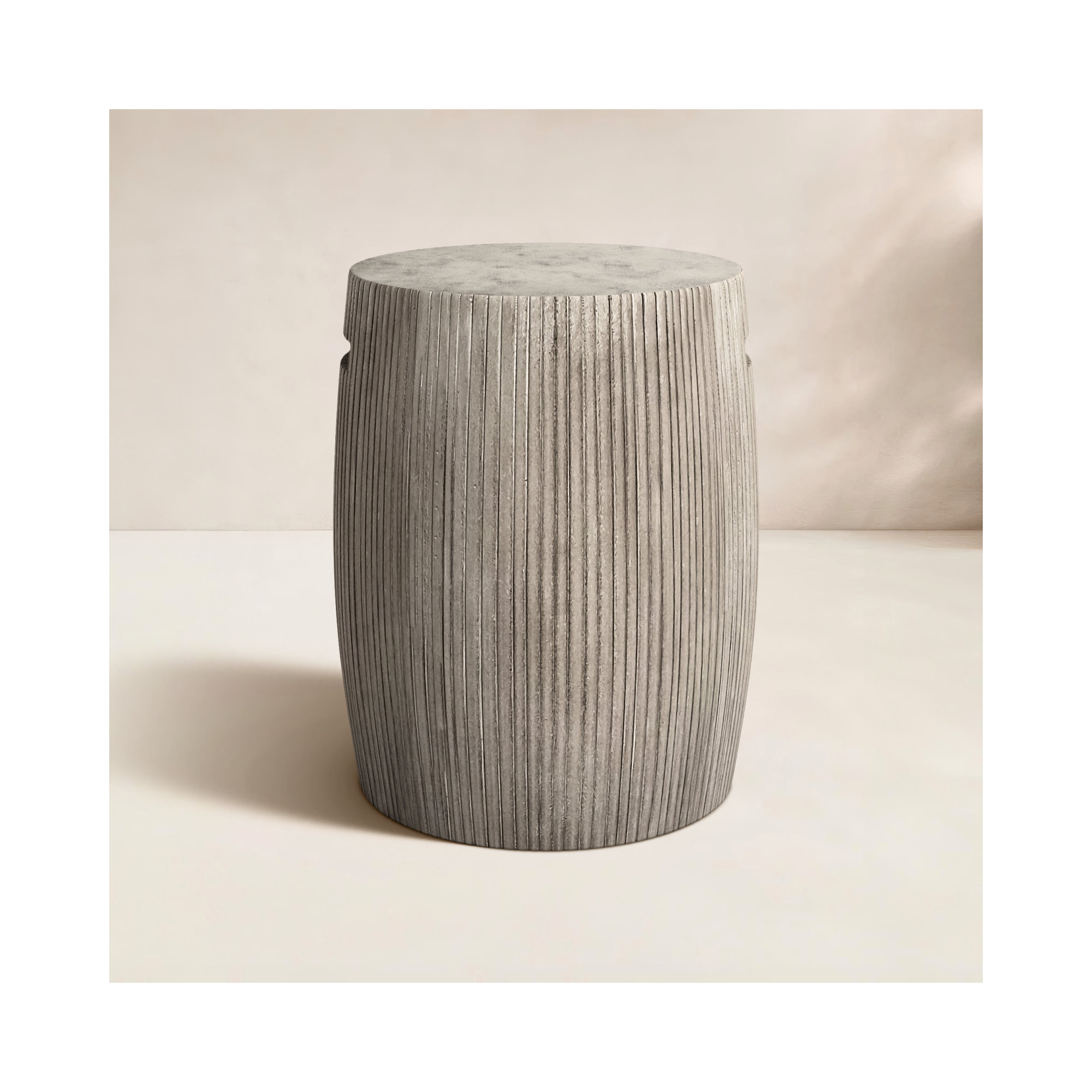 Lionel Round Outdoor Side Table, Gray