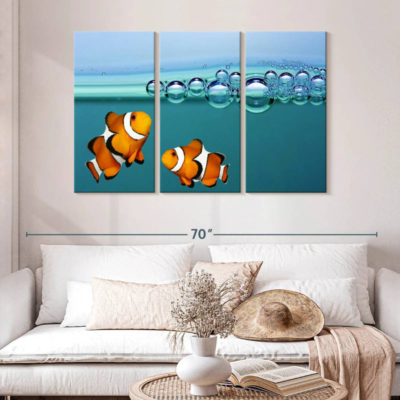 Brampt Clownfish Blowing Bubbles, 32" H x 50" W
