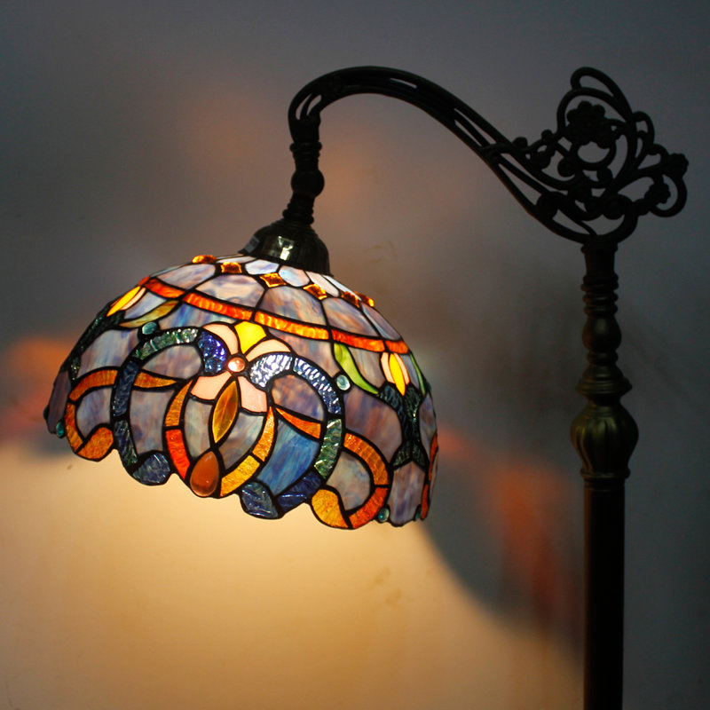 Lampe sur pied arquée 64 po Airabella