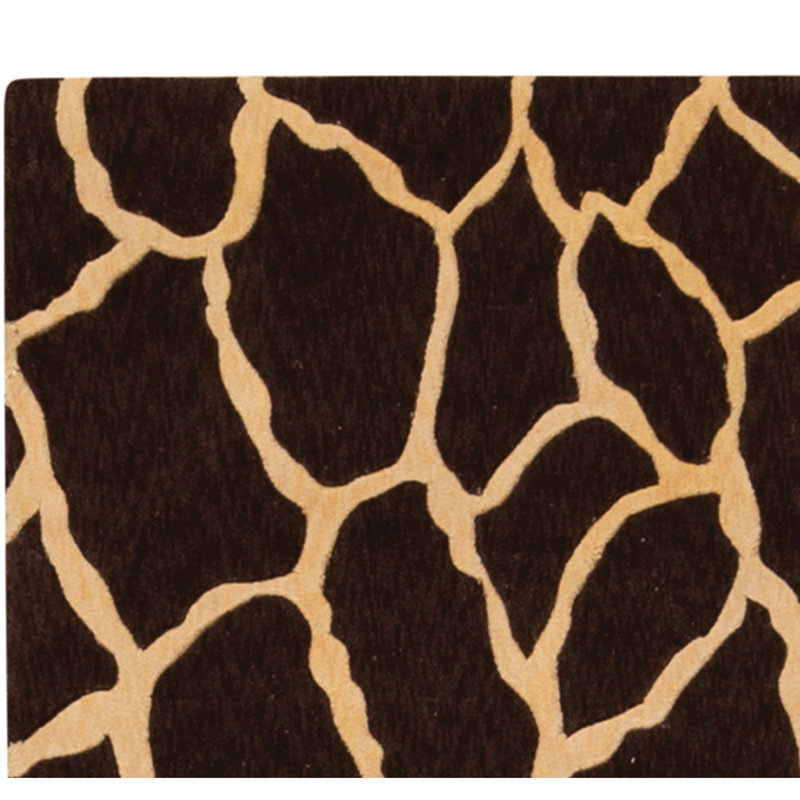 Hand Knotted Wool Area Rug in Black And Ivory