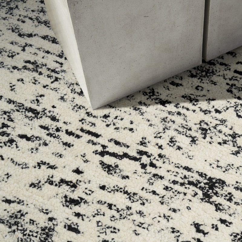 Tapis d'intérieur moderne noir ivoire 7 pi 9 po x 9 pi 9 po Calvin Klein CK042 Billows, Ivoire; noir