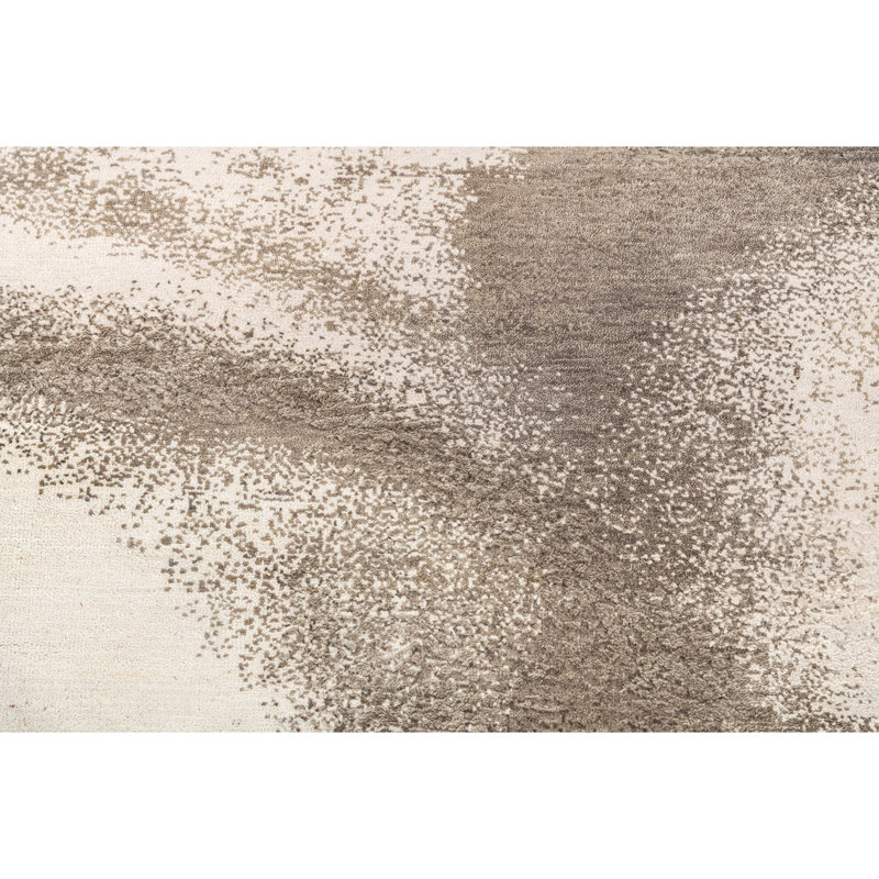 High-Quality Hand-Knotted Beige And Grey Area Rug, Rectangle 5' x 8'