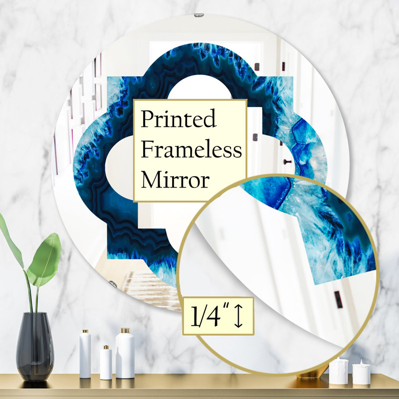 Miroir mural sans cadre traditionnel à oeuf quadrilobe brésilien, 31,5 po x 31,5 po
