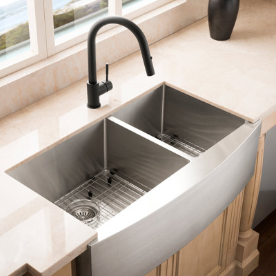 Arthur Single Handle Kitchen Faucet with Side Spray and Accessories