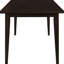 5 salles à manger avec table en placage de 59 pouces et quatre chaises rembourrées en microfibre brun clair pour un rassemblement décontracté