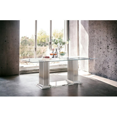 Table de salle à manger Stevan