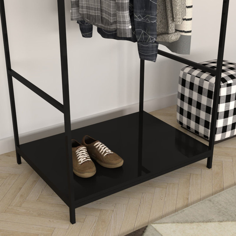 Harelda Clothes Rack