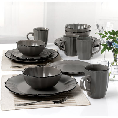 Vaisselle gris ardoise à bords festonnés 16 pièces Lorren Home Trends