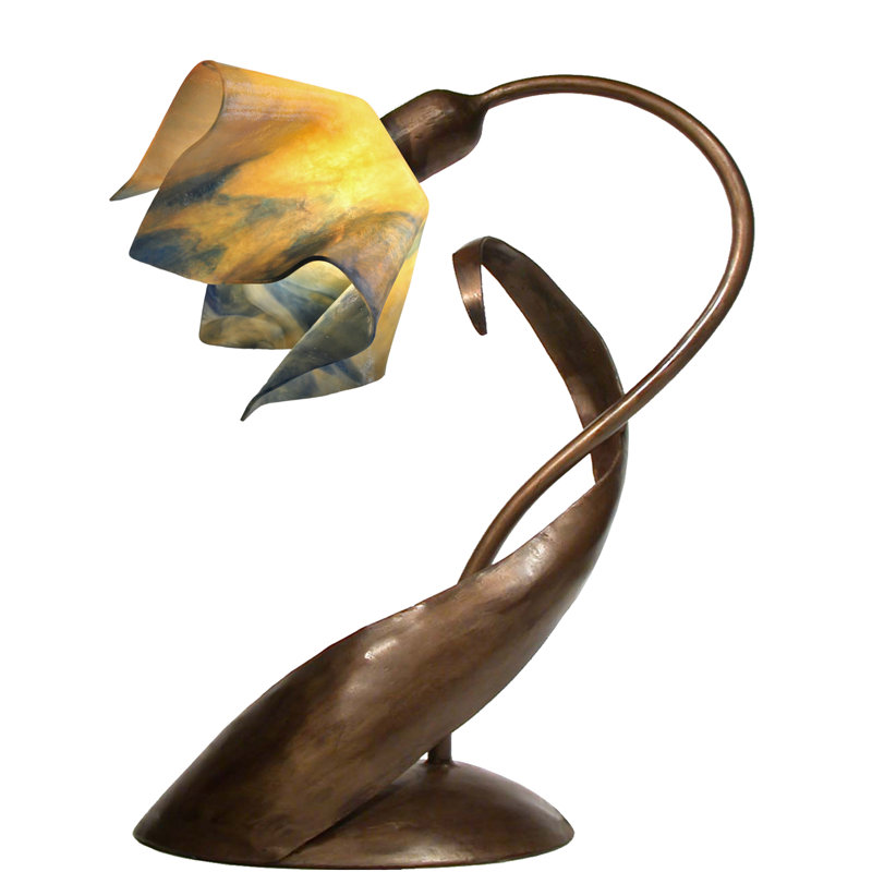 Lampe de table arquée Amergin 20 po, Brun, Fleur de paille