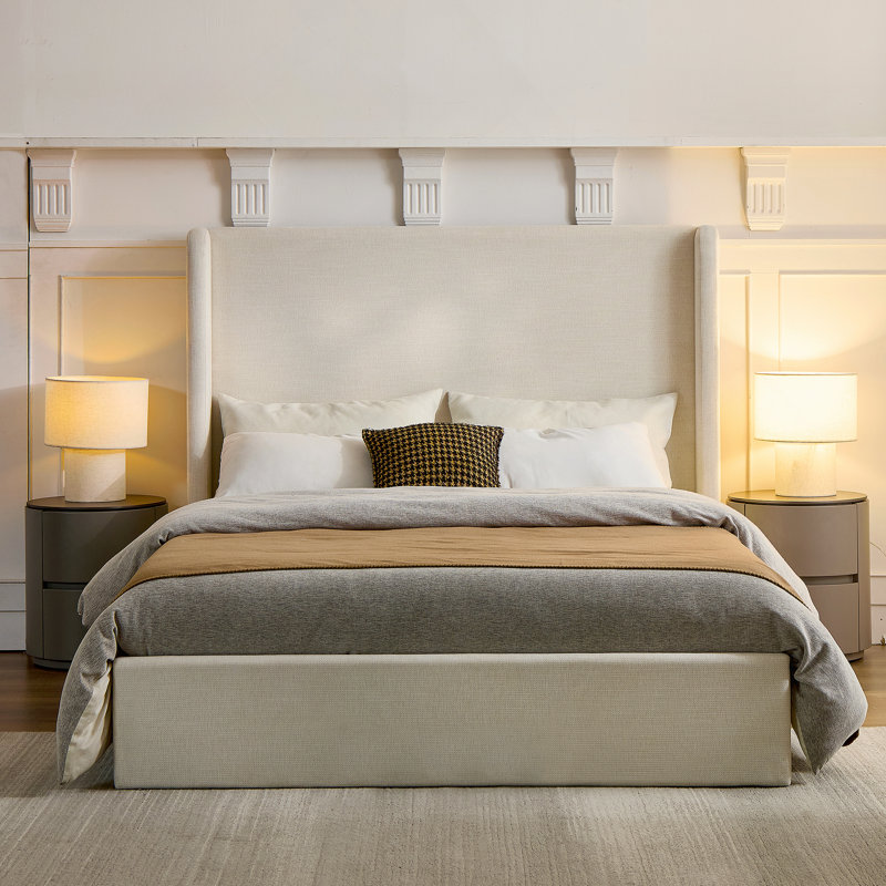 Grand lit tapissier avec tête haute, Grand