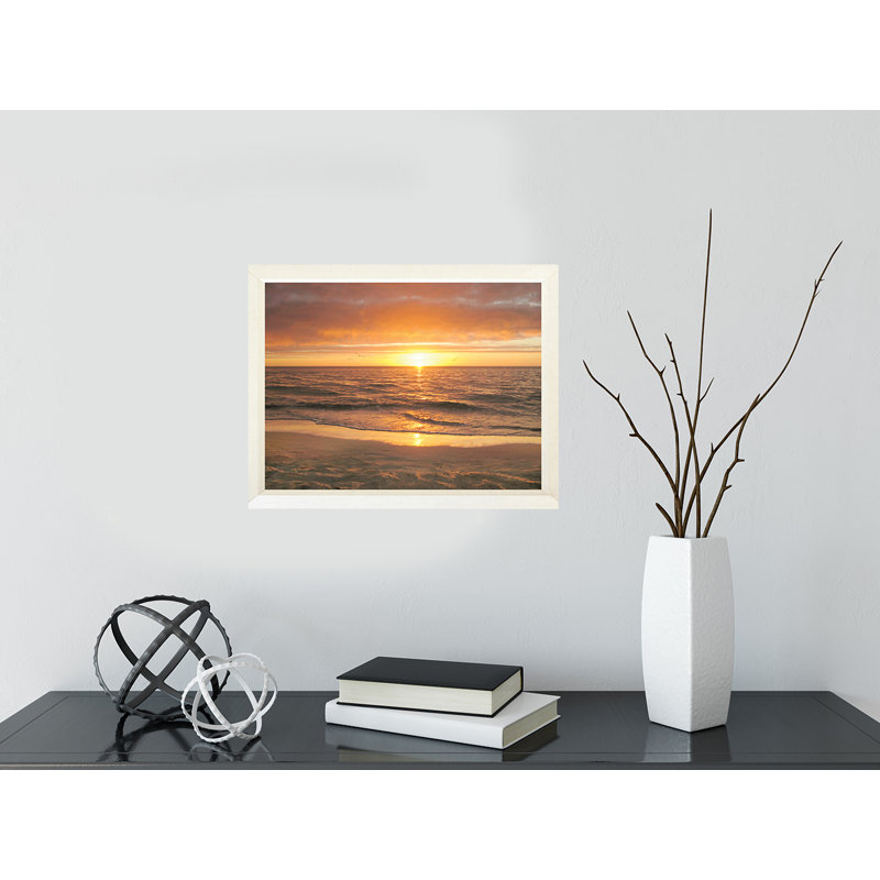 «Sunlight II» par Alan Giana - reproduction de photo, Aucun mat, Papier encadré blanc, H 14,5 po x l 18,5 po x P 1,25 po