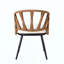 Ensemble contemporain d'extérieur avec chaises en rotin PE et table en bois plastique, convient aux jardins et aux pelouses