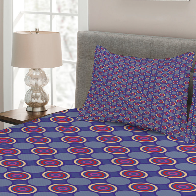 Modern & Contemporary Paisley Coverlet, King Bedspread + 2 Shams