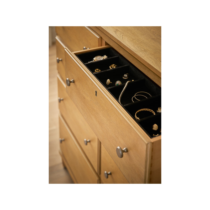 Brindle Chest, Brindle