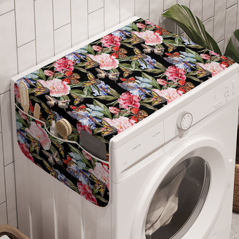 Ensemble de 2 papillons de 47 po x 18,5 po East Multicolor