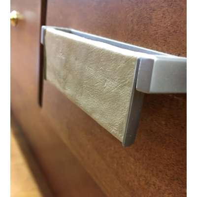 3 3/8" Length Bar Knob