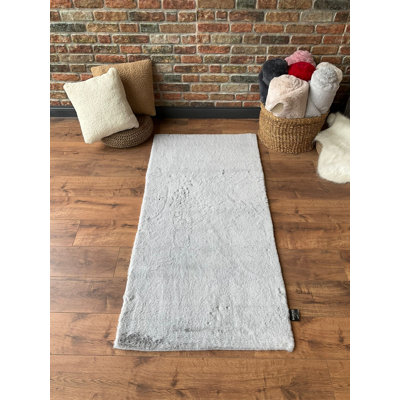 Wilton Area Rug