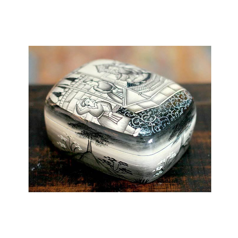 Fareen Wooden Decorative Box