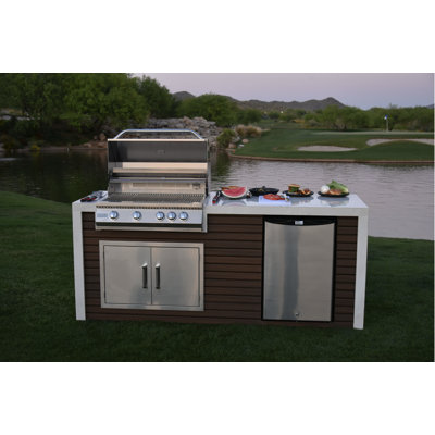 Îlot de barbecue au propane / gaz naturel à 4 brûleurs Classic Shiplap Waterfall Edge