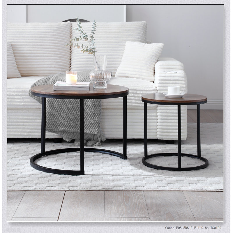 Ensemble de 2 tables basses gigognes rondes avec structure en métal robuste pour salon et chambre à coucher industriels modernes
